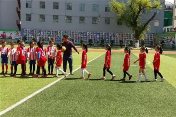 遵义市公立小学排名榜 遵义市深溪小学上榜文化小学全国前列