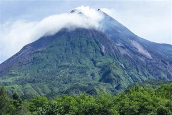 世界十大超级火山 长白山火山成人气旅游地，你认识哪几座