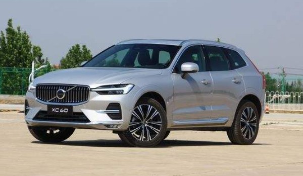 沃尔沃xc60报价及图片 2022款仅售31万(搭载2.0T四缸发动机)