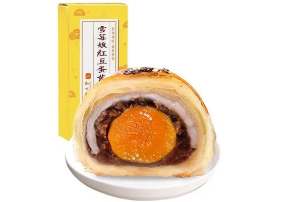 最好吃蛋黄酥品牌前十名：三只松鼠上榜，稻香村第六