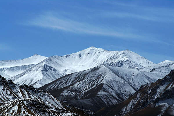 中国十大奇山，昆仑山和长白山排前两位